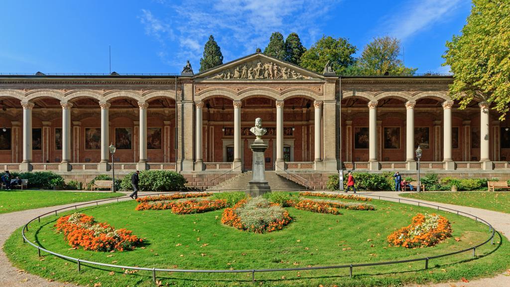 Ferienwohnung Heinzelmann Баден-Баден Экстерьер фото